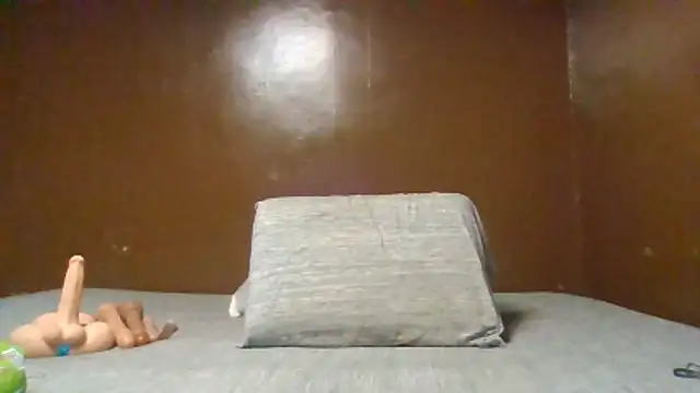 Heavenskyyee online show from May 17, 2:06 pm