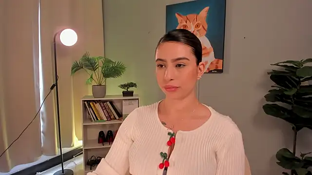 LiaPearce online show from May 22, 2:15 pm