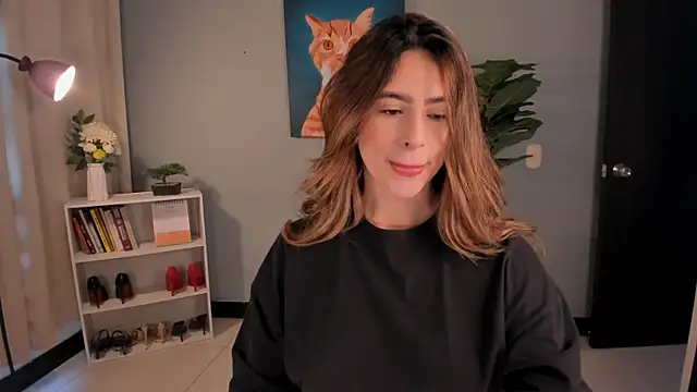 LiaPearce online show from March 31, 1:13 pm