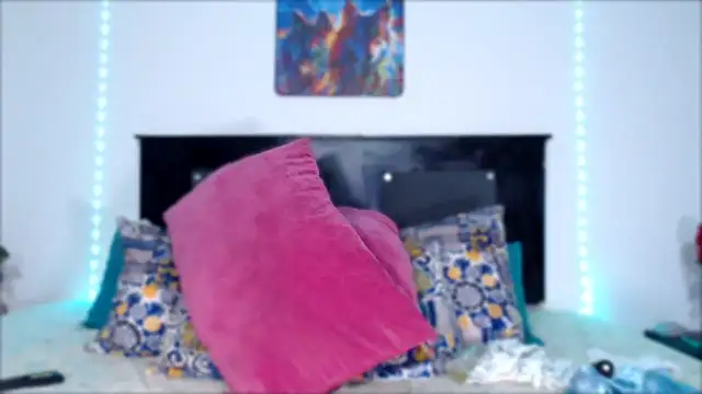 Snapshot of AdaraLink chatting on November 18, 3:59 pm AdaraLink online show from November 18, 3:59 pm