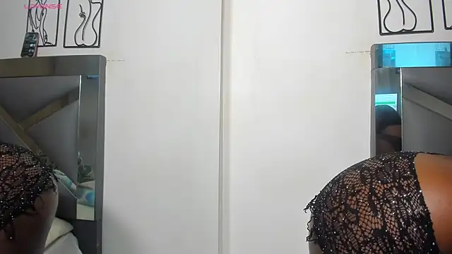 Snapshot of lexa_cooper chatting on October 18, 8:11 pm lexa cooper online show from October 18, 8:11 pm