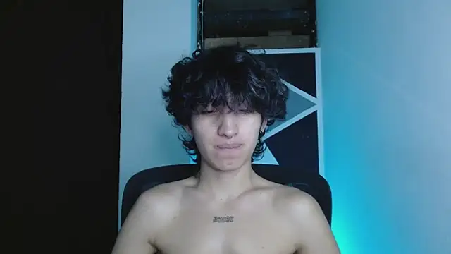 littlextreme online show from March 11, 7:02 am