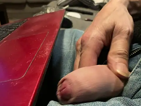 Snapshot of juicyprecumboy chatting on January 21, 11:55 pm juicyprecumboy online show from January 21, 11:55 pm