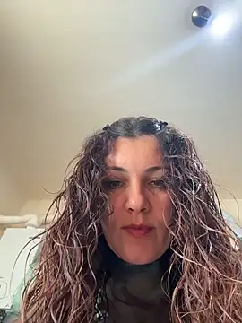 DaisyVibesss online show from November 13, 9:46 am