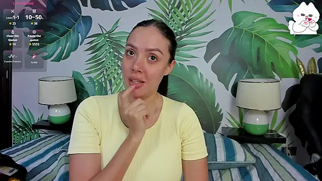 brianna 196 online show from October 10, 7:47 pm