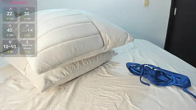 Snapshot of kylie_sexy2000 chatting on January 8, 4:35 pm kylie sexy2000 online show from January 8, 4:35 pm