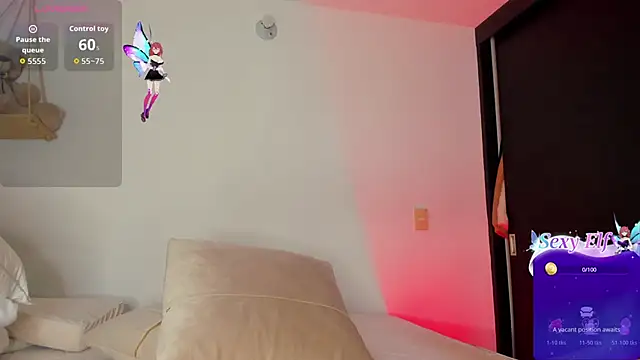 Snapshot of kylie_sexy2000 chatting on February 3, 10:48 pm kylie sexy2000 online show from February 3, 10:48 pm