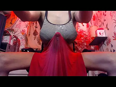 Snapshot of 30cmUncutSelfsucker chatting on November 29, 1:33 pm 30cmUncutSelfsucker online show from November 29, 1:33 pm