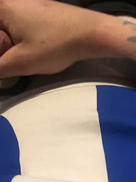 Hugetings online show from February 9, 5:19 am