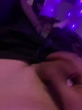 Hugetings online show from March 10, 10:41 am