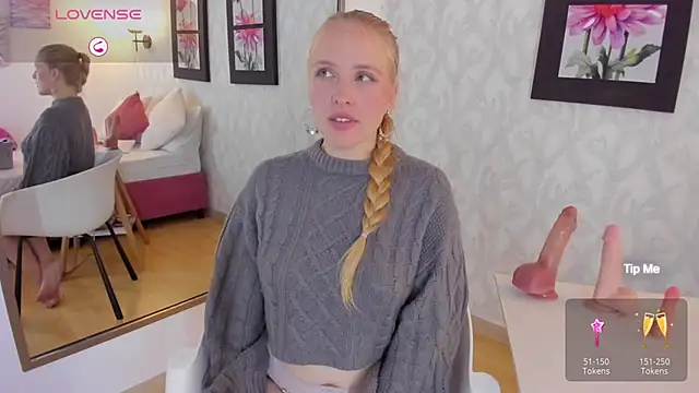 EmilySumer online show from February 23, 10:17 am