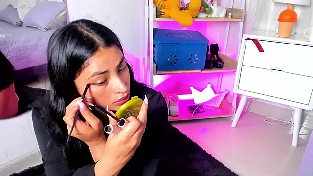 Snapshot of Kirara_22 chatting on May 16, 9:36 pm Kirara 22 online show from May 16, 9:36 pm