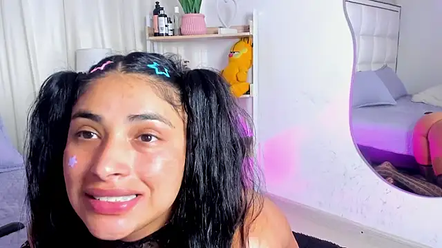 Snapshot of Kirara_22 chatting on May 20, 9:45 pm Kirara 22 online show from May 20, 9:45 pm