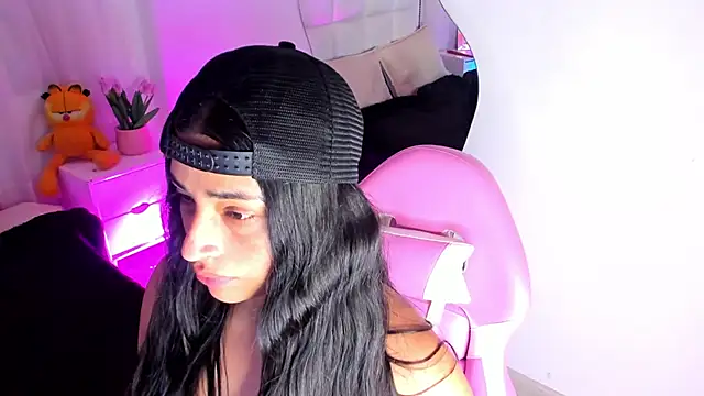 Snapshot of Kirara_22 chatting on December 15, 8:14 pm Kirara 22 online show from December 15, 8:14 pm