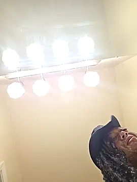 StallionMilf online show from October 28, 2:27 pm