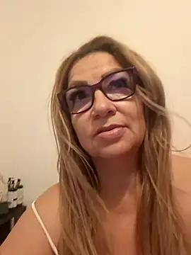 gisela27 online show from March 12, 3:23 am