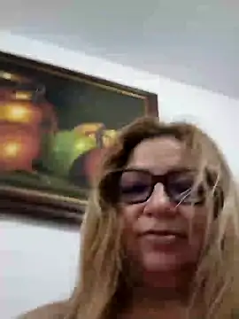 gisela27 online show from March 9, 11:35 pm