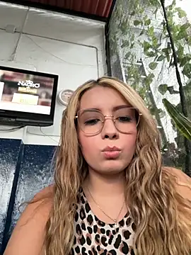 ValeriaHot69 online show from October 12, 5:14 pm