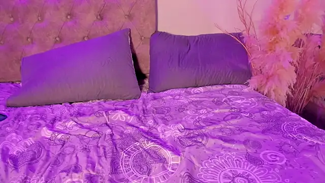 ale cam online show from November 15, 5:28 pm