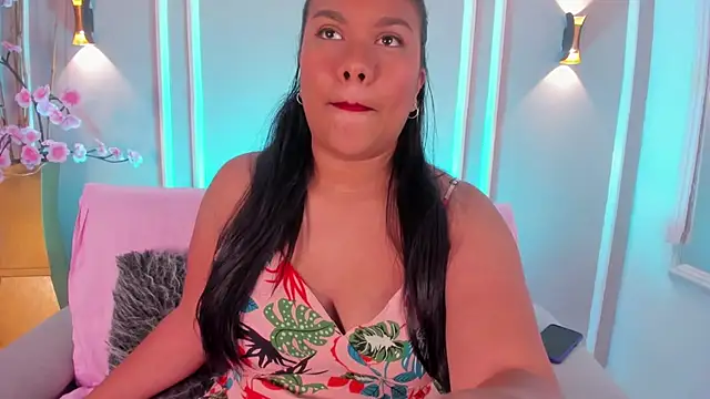 ale cam online show from October 17, 10:00 pm