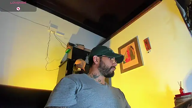 CamiloGray  online show from November 23, 1:10 pm