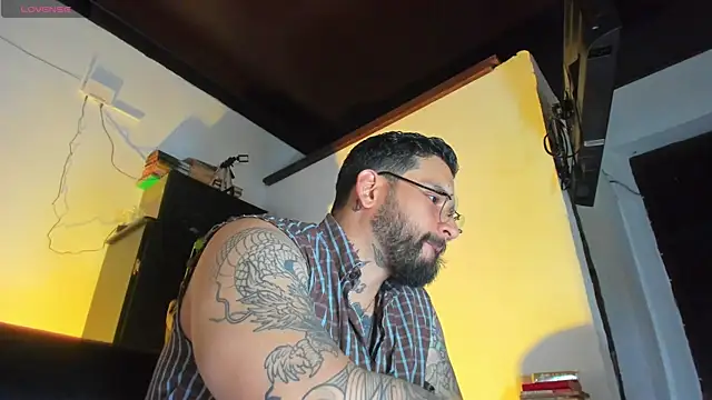 CamiloGray  online show from September 23, 1:51 pm