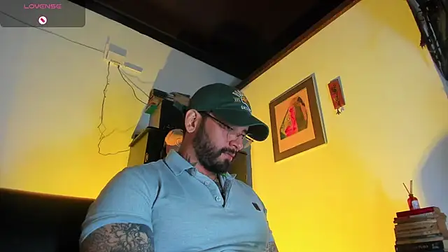 CamiloGray  online show from November 14, 1:59 pm