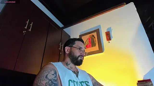 CamiloGray  online show from May 12, 1:50 pm