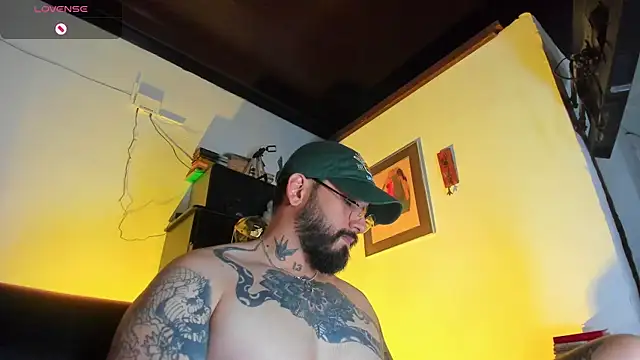 CamiloGray  online show from October 23, 2:05 pm