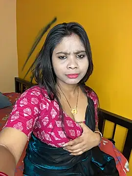 wow-wow-sexy online show from February 12, 6:40 pm