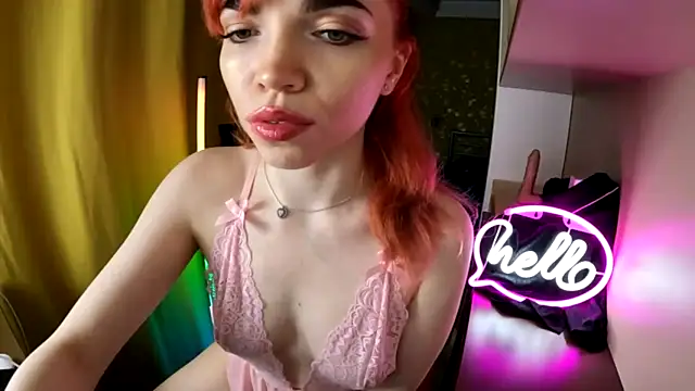 Snapshot of olivka-flower chatting on February 15, 9:03 pm olivka-flower online show from February 15, 9:03 pm