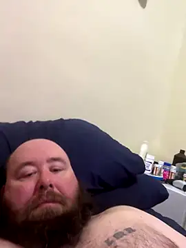 Snapshot of Phatty12161977 chatting on December 1, 8:58 pm Phatty12161977 online show from December 1, 8:58 pm