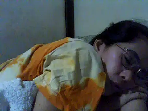hairypussyyummy online show from February 8, 12:28 pm