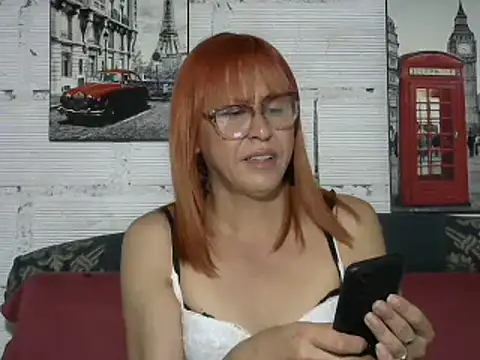 divahot08 online show from January 30, 6:21 pm