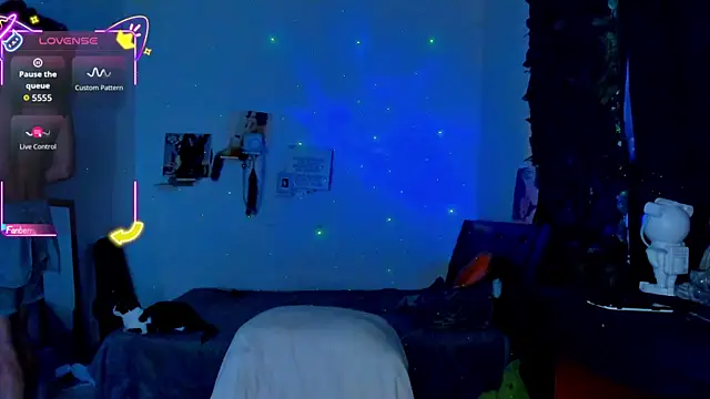 sweetvond  online show from October 12, 4:08 pm