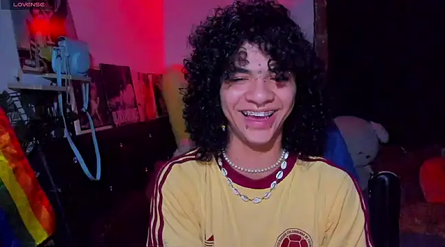 sweetvond  online show from February 11, 3:50 am