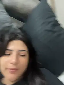 Snapshot of cutesarah_ chatting on January 18, 1:30 am cutesarah  online show from January 18, 1:30 am