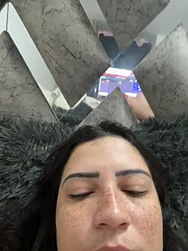 Snapshot of cutesarah_ chatting on February 12, 6:51 pm cutesarah online show from February 12, 6:51 pm