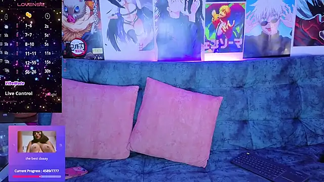 cutesarah  online show from June 6, 1:33 am