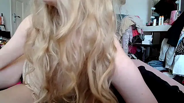 VeronicaJoyful online show from March 17, 3:29 pm