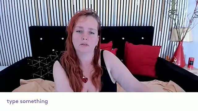 Snapshot of SinFulTitsDD chatting on November 13, 6:01 pm SinFulTitsDD online show from November 13, 6:01 pm