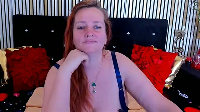 SinFulTitsDD online show from March 12, 1:59 pm