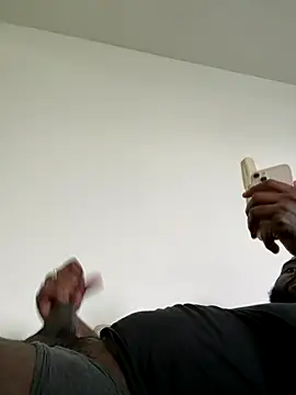 waakenda online show from December 14, 8:36 pm