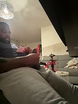 waakenda online show from November 7, 7:07 pm