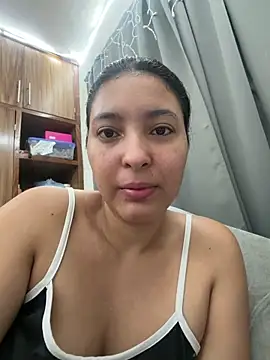 mariatudulceadiccion online show from May 3, 7:39 pm