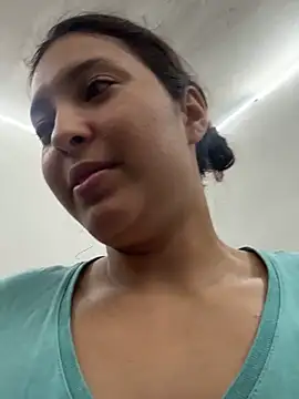 mariatudulceadiccion online show from February 25, 5:18 am