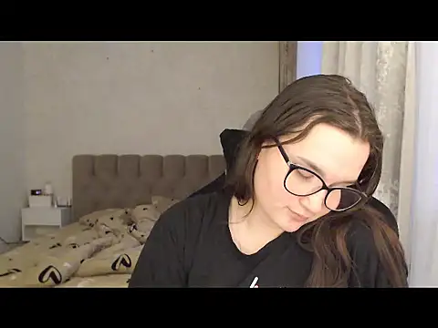 Amy Mur  online show from February 14, 1:55 pm