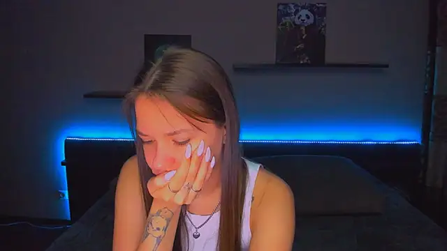 AlexaBarkley online show from February 3, 12:32 am