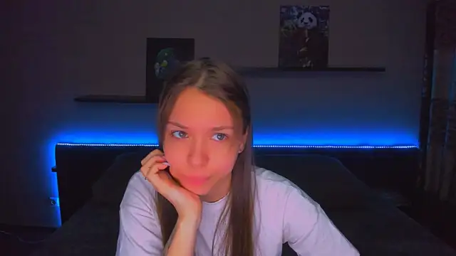 AlexaBarkley online show from February 10, 12:20 am