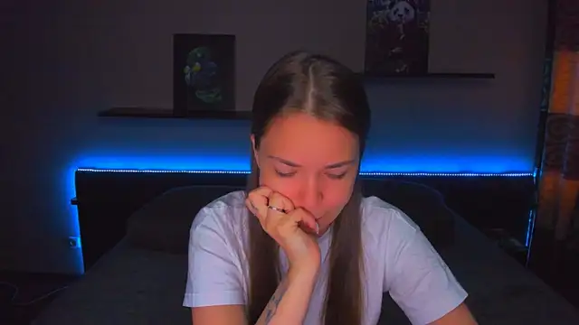 AlexaBarkley online show from May 6, 12:36 am